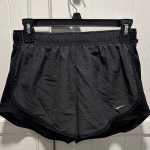 Nike Women's Charcoal Athletic Shorts SZ M